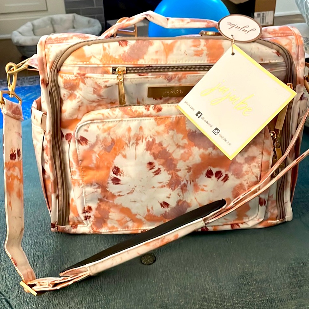 Jujube B.F.F. diaper bag in pattern (To DYE for) EUC